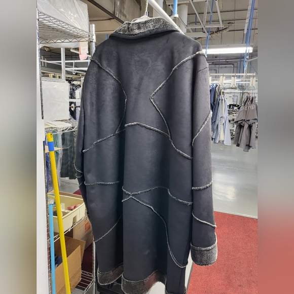 Faux Fur Coat - Picture 2 of 4